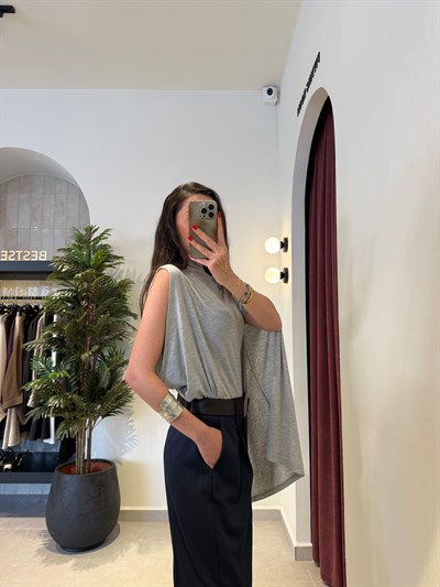 Gri Tek Kol Dik Yaka Bluz