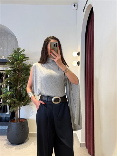 Gri Tek Kol Dik Yaka Bluz