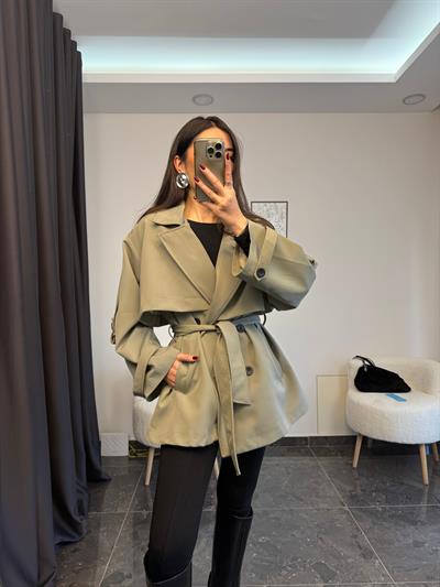 Haki Renk Apolet Detaylı Kısa Trenç