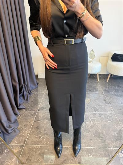 Kemerli Önden Yırtmaçlı Kalem Etek