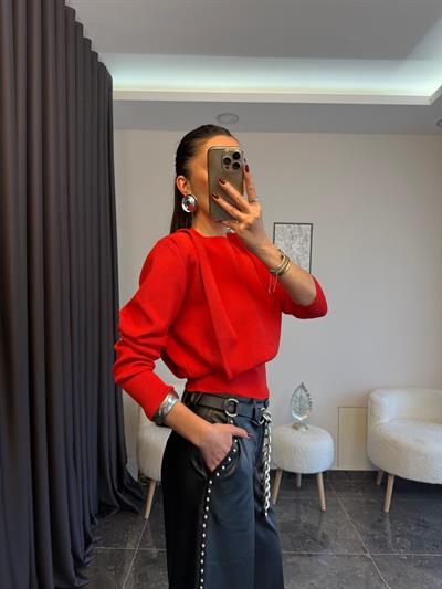 Kırmızı Vatkalı Triko 