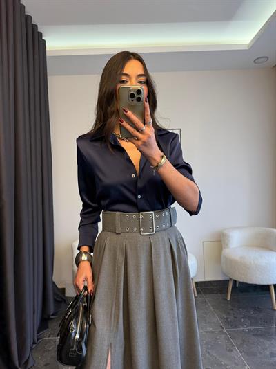 Premium Lacivert Saten Gömlek