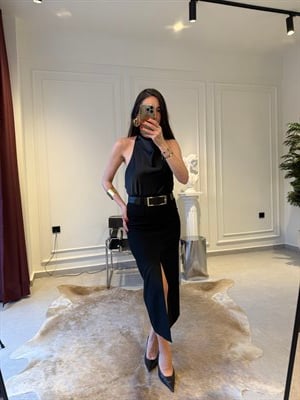 Sİyah Halter Yaka Saten Bluz