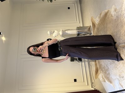 Siyah Kare Yaka Askılı Bluz