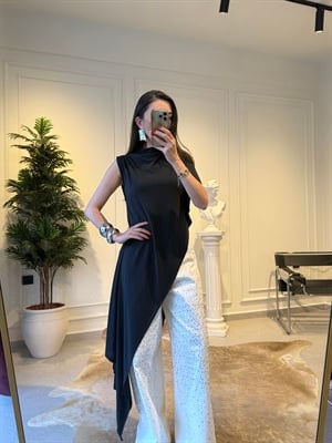 Siyah Örme Uzun Asimetrik Bluz