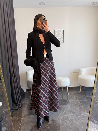 Siyah Şal Detaylı Fitilli Triko 