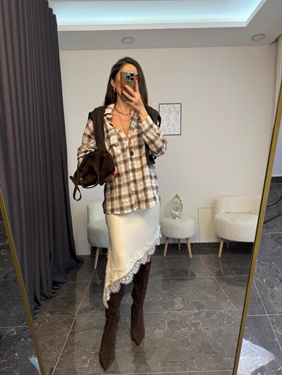 Taşlı Ekose Desen Gomlek 