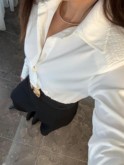 Vatkalı Omzu Dikişli Slim Fit Gömlek 