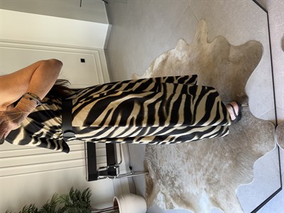 Zebra Desen Bluz Kemerli Etek Takımı