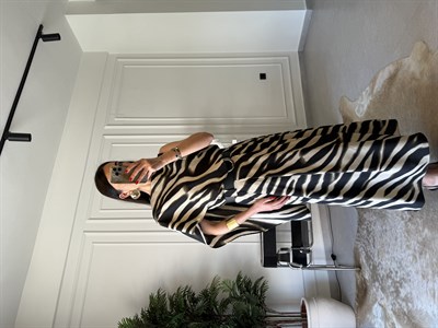 Zebra Desen Bluz Kemerli Etek Takımı