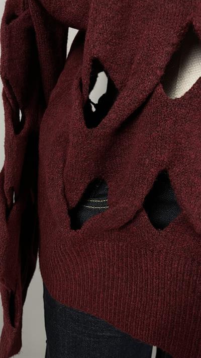 Bordo Burkma Araları Pencere Detaylı Triko