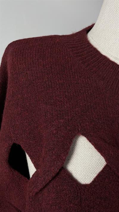 Bordo Burkma Araları Pencere Detaylı Triko