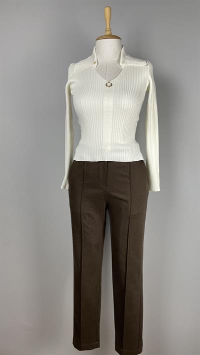 Önü Dikişli Dar Paça Pantalon