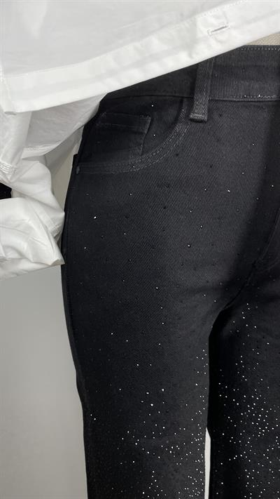 Taş Detaylı Siyah Kot Pantolon 