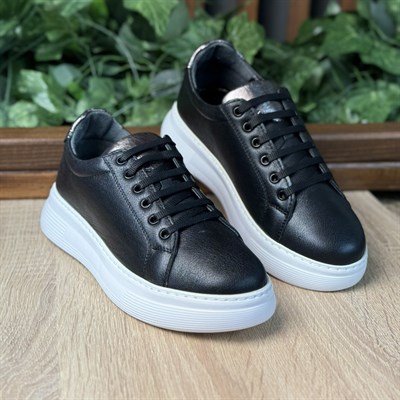HAKİKİ DERİ ORTOPEDİK SİYAH KADIN SNEAKER AYAKKABI M4719