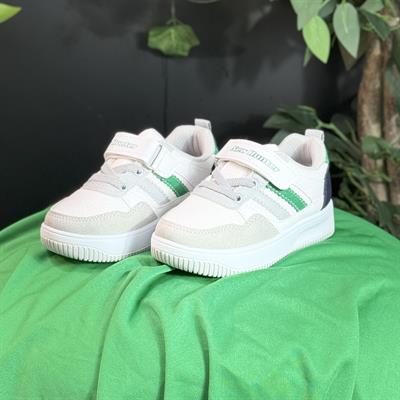 YEŞİL RENK DETAYLI ERKEK ÇOCUK SPOR AYAKKABI M1611