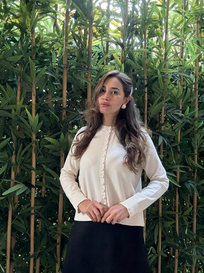 Çok Düğmeli Triko Hırka