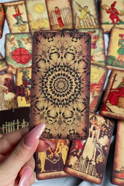78 Kartlı Regin Antik Tarot Destesi
