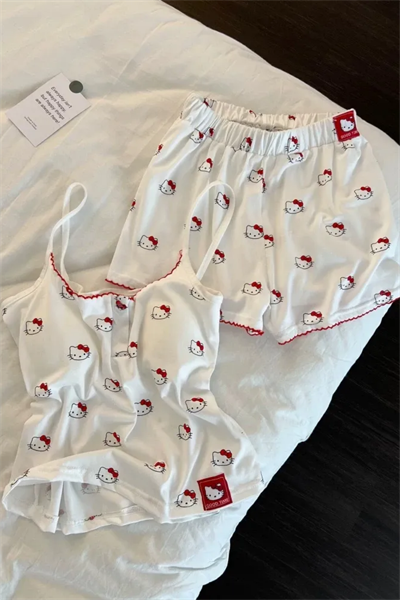 Beyaz Hello Kitty Aesthetic Red Alt Üst Takım