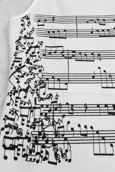 Beyaz Nota Desenli Y2K Askılı Crop