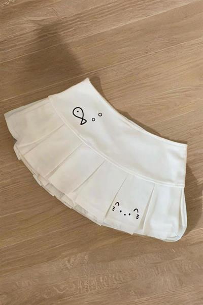 Beyaz Pileli Fish and Cat Baskılı Micro Şort Etek