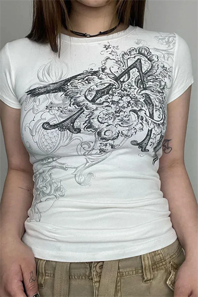 Beyaz Vintage Punk Patterned Kısa Kollu Crop