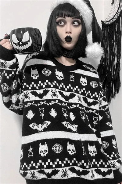 Etnik Siyah Gothic Desenli Oversize Kazak