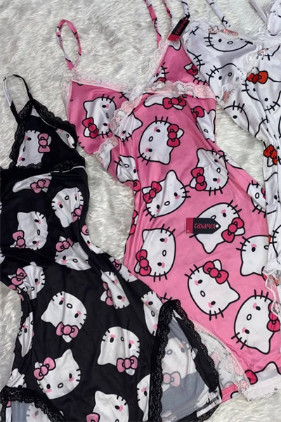 Hello Kitty V Yaka Yırtmaçlı Gece Elbisesi