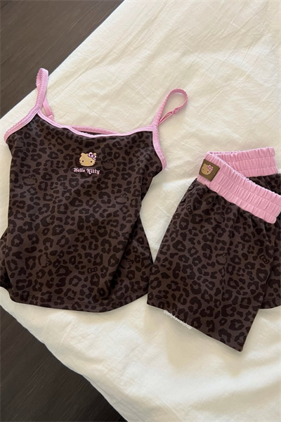 Leopar Kiss Kahverengi Hello Kitty Alt Üst Takım
