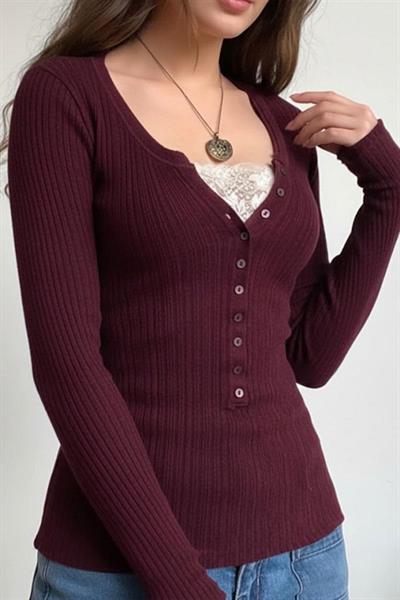 Mürdüm Düğme Detaylı Dantelli Henley Yaka Uzun Kollu Bluz