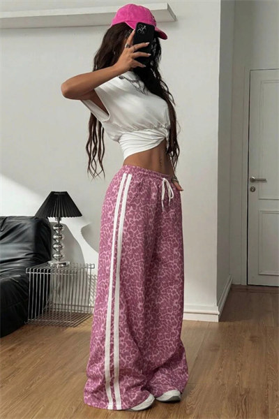 Pembe Leopar Detail Çift Çizgili Y2K Style Pantolon Eşofman