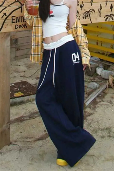 Siyah 04 Number Beyaz Beli Lastikli Y2K Unisex Eşofman