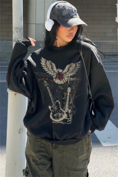 Siyah Black Eagle Guitar Y2K Sweatshirt
