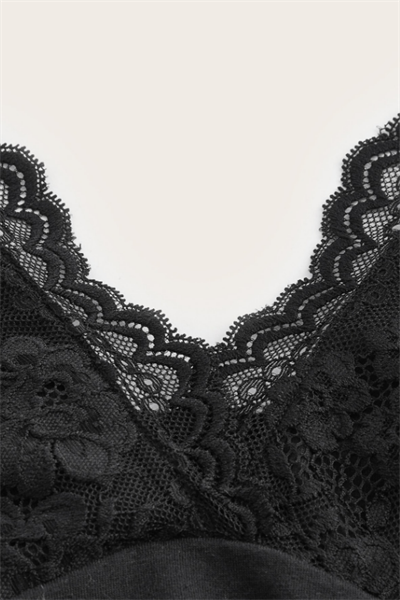 Siyah Dantelli V Yaka Gothic Boyun Bağlamalı Full Body Crop