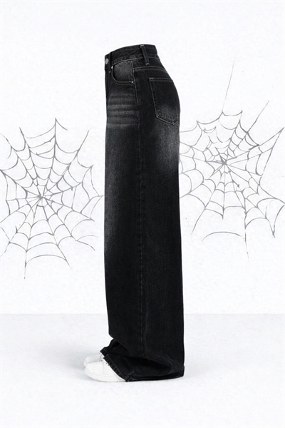 Siyah Extra Salaş Tint Yıkamalı Siyah Jean