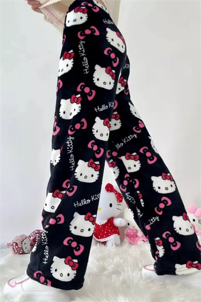 Siyah Hello Kitty Collage Halloween Peluş Eşofman