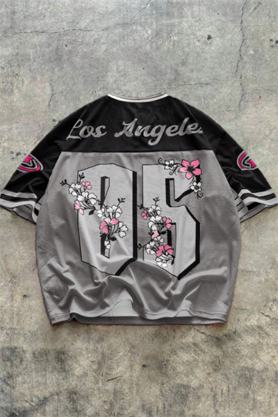 Siyah Sakura x Los Angeles 05 V Yaka Unisex Forma