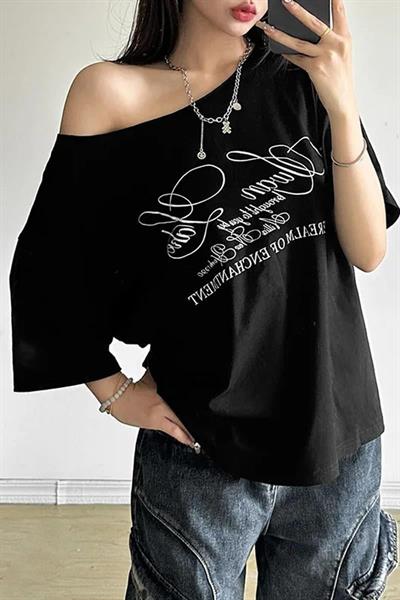 Siyah Swan Lake Salaş Omuz Dekolteli Off-Shoulder T-Shirt