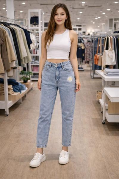 Yüksek Bel Açık Mavi Papatya Nakışlı Jean