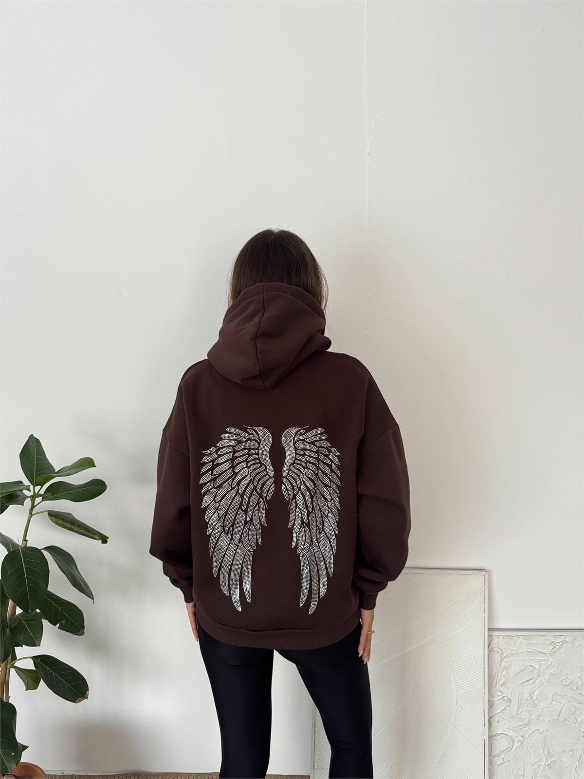 TAŞ DETAY KAHVERENGİ YILDIZ SWEAT