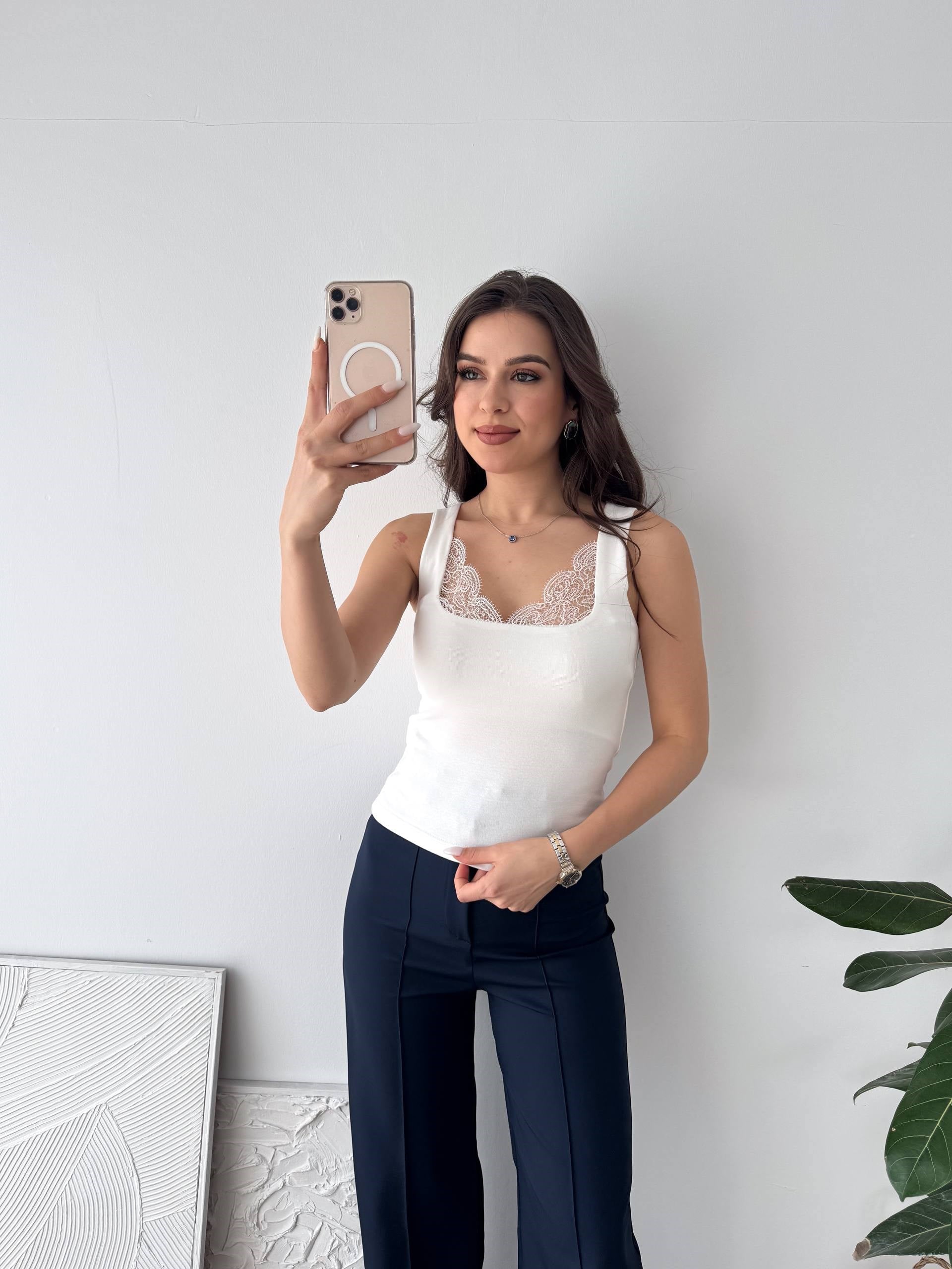 BEYAZ DANTELLİ ATLET