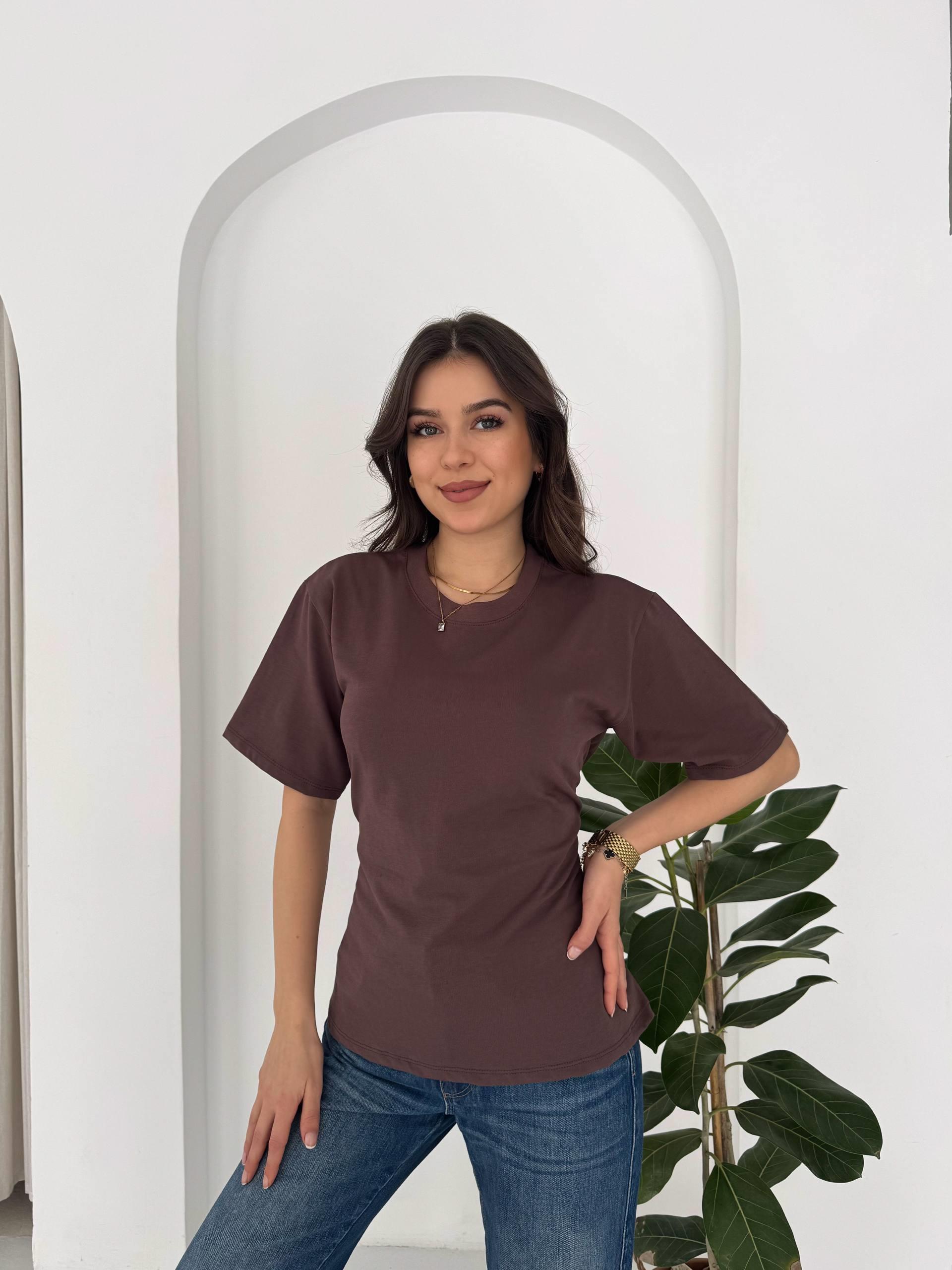 KAHVERENGİ BASIC ARKASI BAĞCIKLI TŞİRT