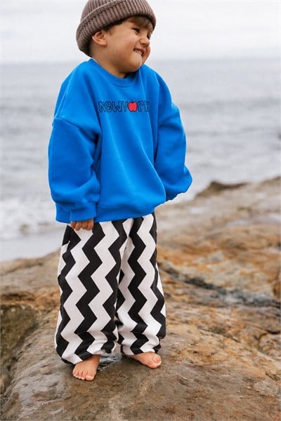 Erkek Çocuk 3 İplik Pamuklu Kumaş Mavi Baskılı Sweatshirt ve Zigzag Çizgili Altlı Alt Üst Takım