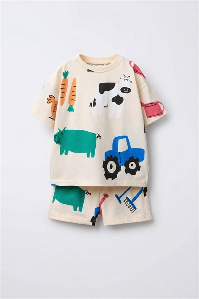 Erkek Çocuk Çiftlik Baskılı Pamuklu T-Shirt Şort Altüst Takım