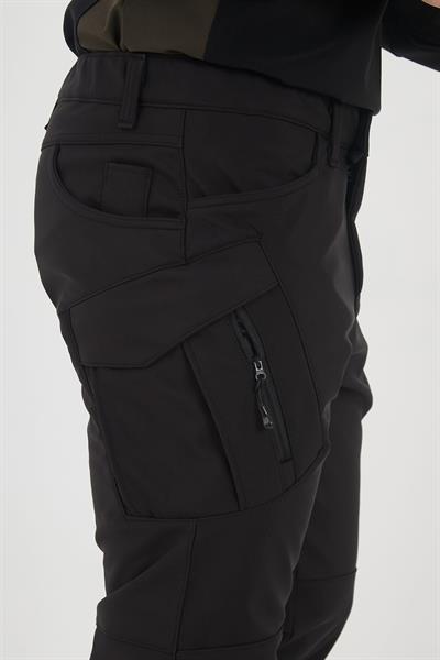 Taktik Giyim ÜrünleriSu ve Rüzgar Geçirmez Softshell Kışlık Taktik Siyah Pantolon