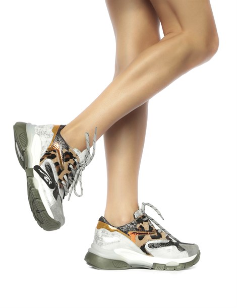 Busat Women's Sneaker Grey-Metallic Silver-Grey Snake-Leopard