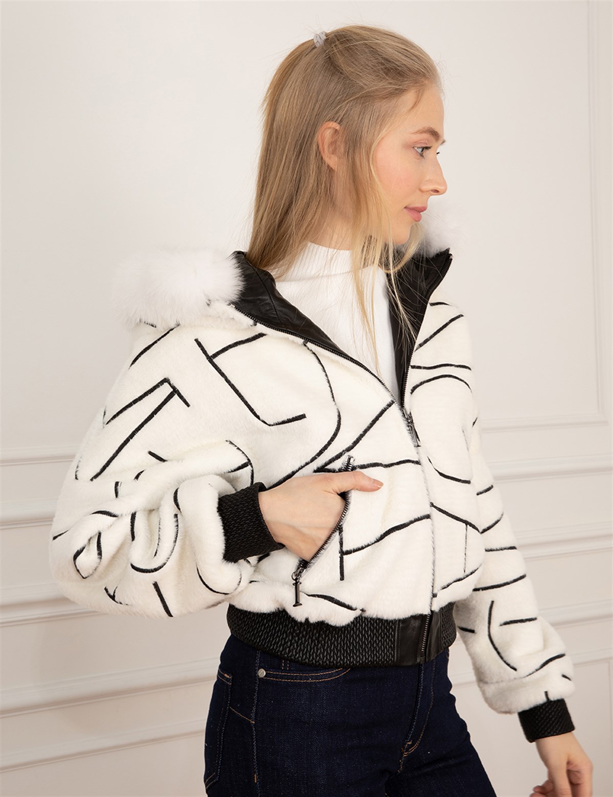 人気特価激安 Caceres Beige Women's Leather Jacket - İLVİ ジャケット・アウター