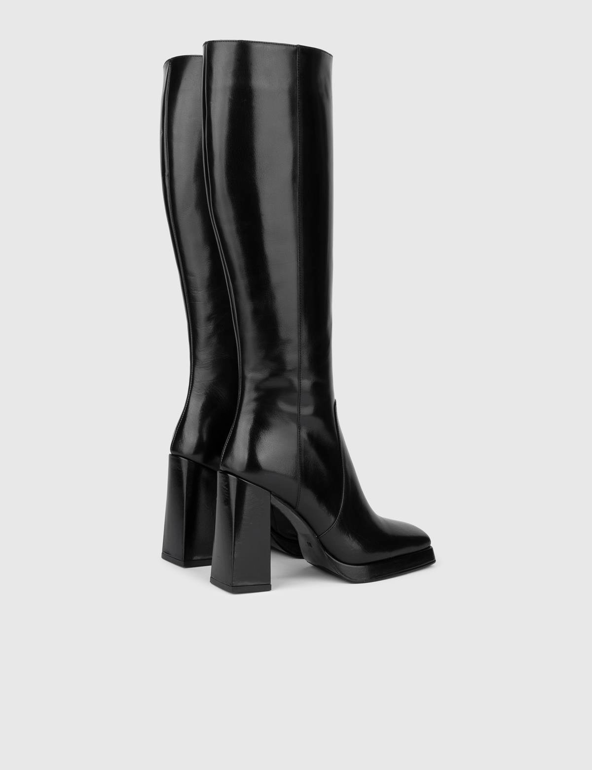 Women's Soho High Heel Zip-Up Boot In Black Leather