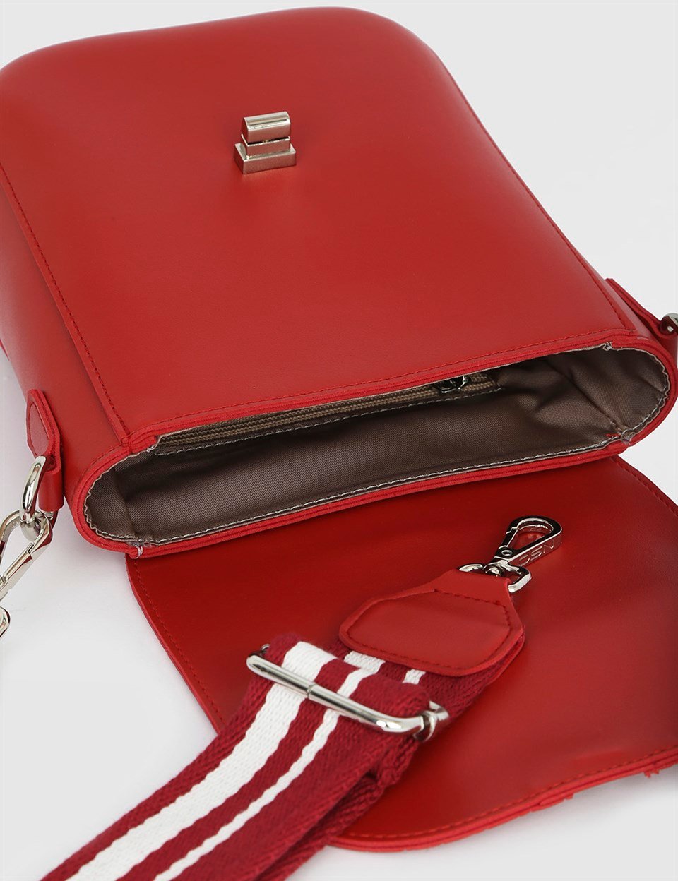 Hamish Red Women's Messenger Bag - İLVİ