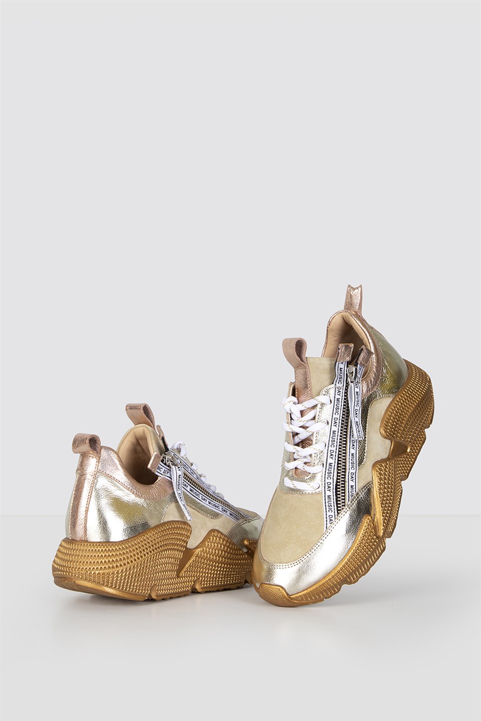 Olivia Women's Sneaker Gold Beige - İLVİ